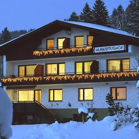 Hubertushof Apartment *