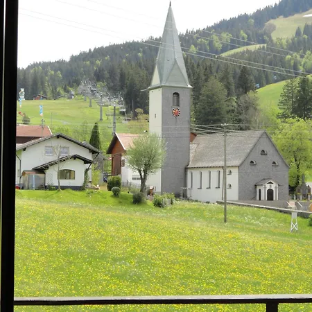 Hubertushof Apartment *